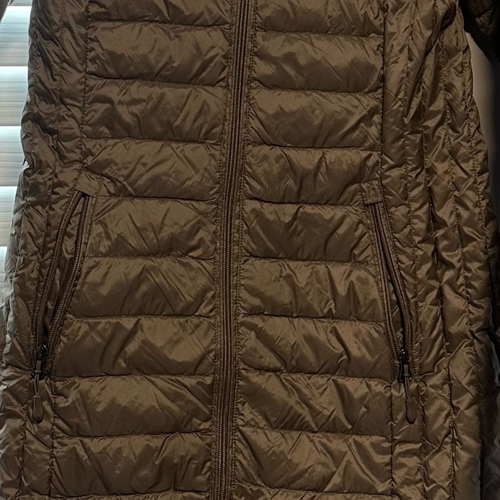 AVENTURE size SMALL Tan Puffer Jacket with Hood - Picture 5 of 7